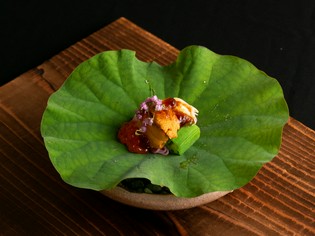 最初に客人が口にする料理となる「先付」