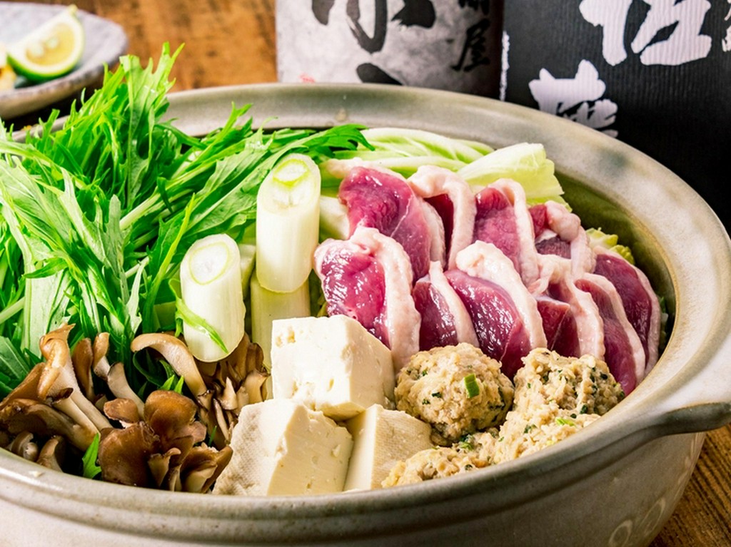 大切なビジネスパートナーを温かくもてなす宴席に理想的な一軒