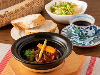 気がつけばぺろりと間食。料理人自慢の『ビーフシチュー』