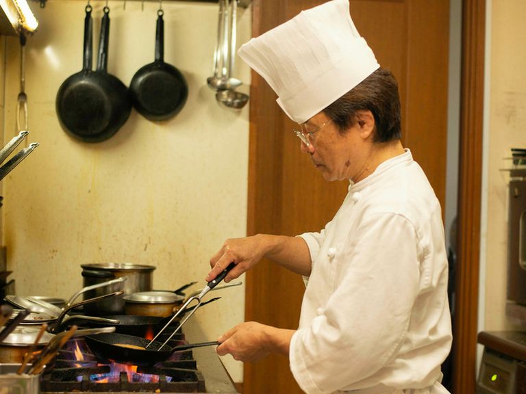 笑顔を忘れずに。心を込めたもてなしでゲストを歓迎