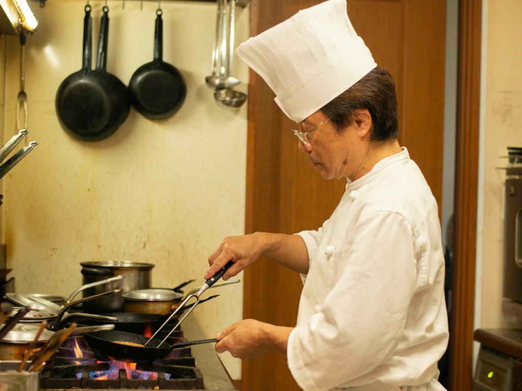 笑顔を忘れずに。心を込めたもてなしでゲストを歓迎