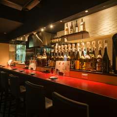 さつま料理を堪能しながらカウンター席でほっこりと