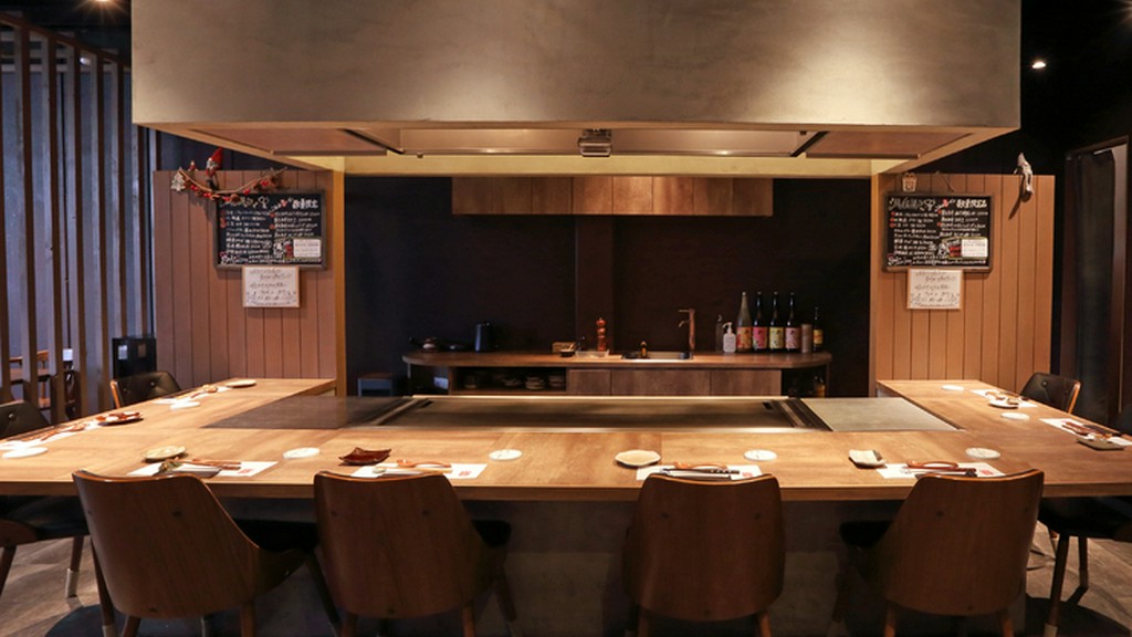 記念日はもちろん、普段使いのデートにも使える鉄板ダイニング