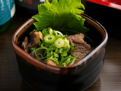 定番の日本酒に各地の地酒を加えた、飽きさせないラインナップ