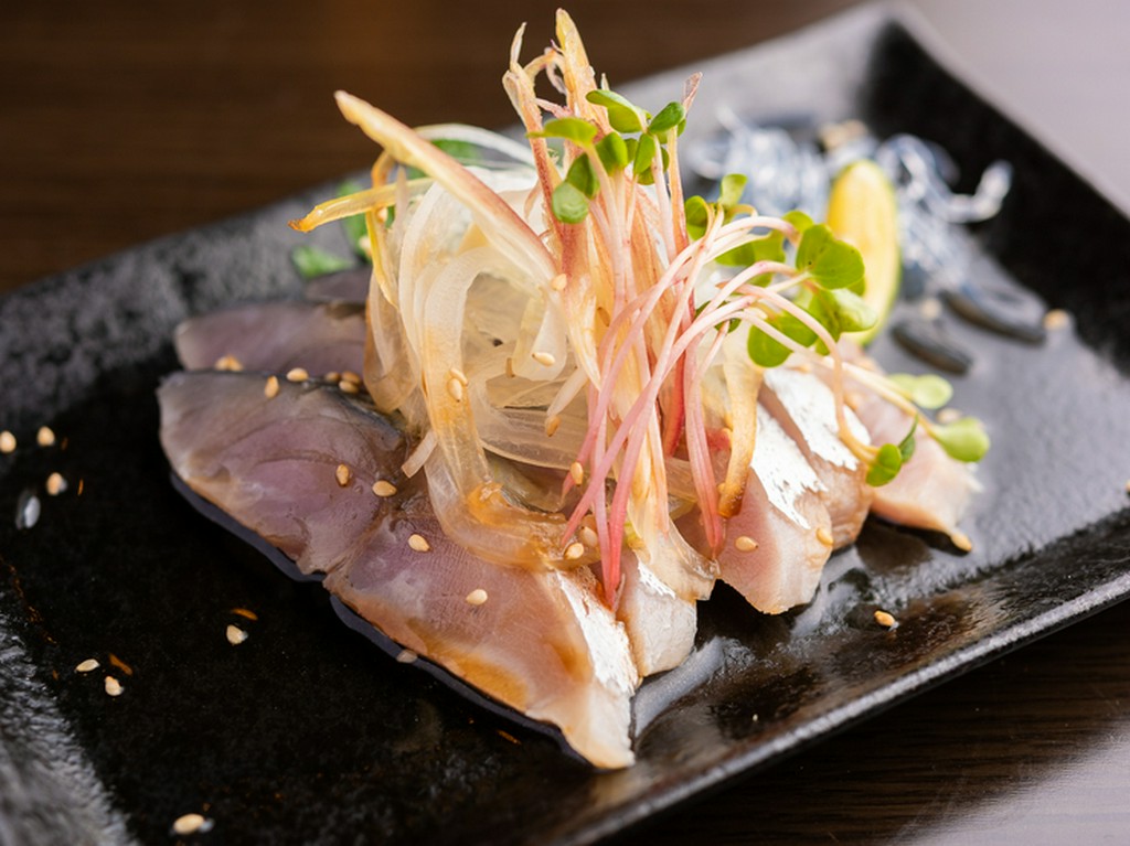 刺身のような感覚で食べられる鯖の浅漬け『自家製きずし』