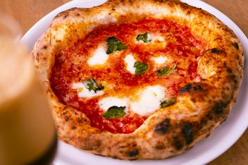 pizzeria luce caldo