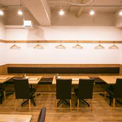 木を多く使い、落ち着いた空気感を大事にした造り