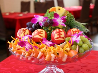 豪華絢爛な『アニバーサリーフルーツ盛り合わせ』
