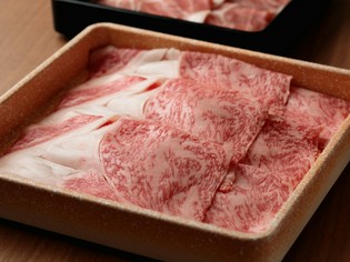 「仙台牛」「本ずわい蟹」を味わう。予約限定・特選会席