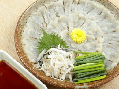 フグを味わい尽くすぜいたくなコース、記憶に残る宴に