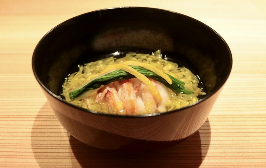 旬の気配を味覚・視覚・嗅覚に。『季節のお椀』