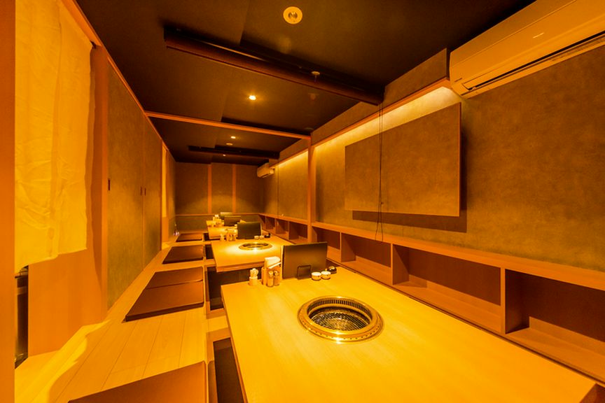 シックでオシャレな雰囲気が、料理のおいしさをより引き立てる