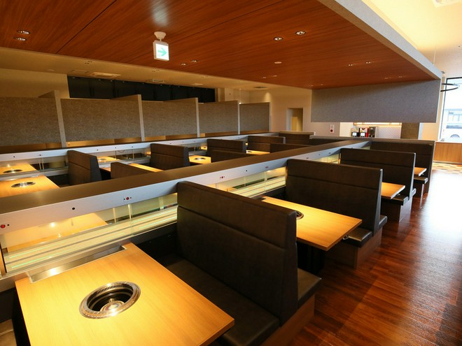 食器・内装にこだわっている