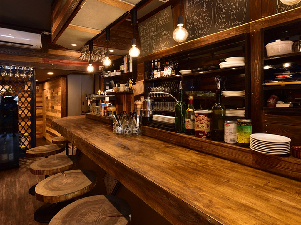 食事もバー使いもOK。大倉山に自分の隠れ家を持つ楽しみを!