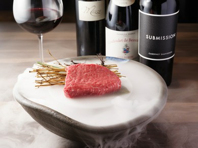 肉料理との相性の良いワインが豊富にラインナップ