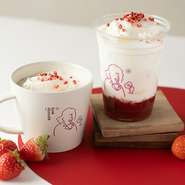 国産いちごで作った自家製のいちごソースと有機牛乳のみを使用した
素材の味を楽しめる限定ドリンク。