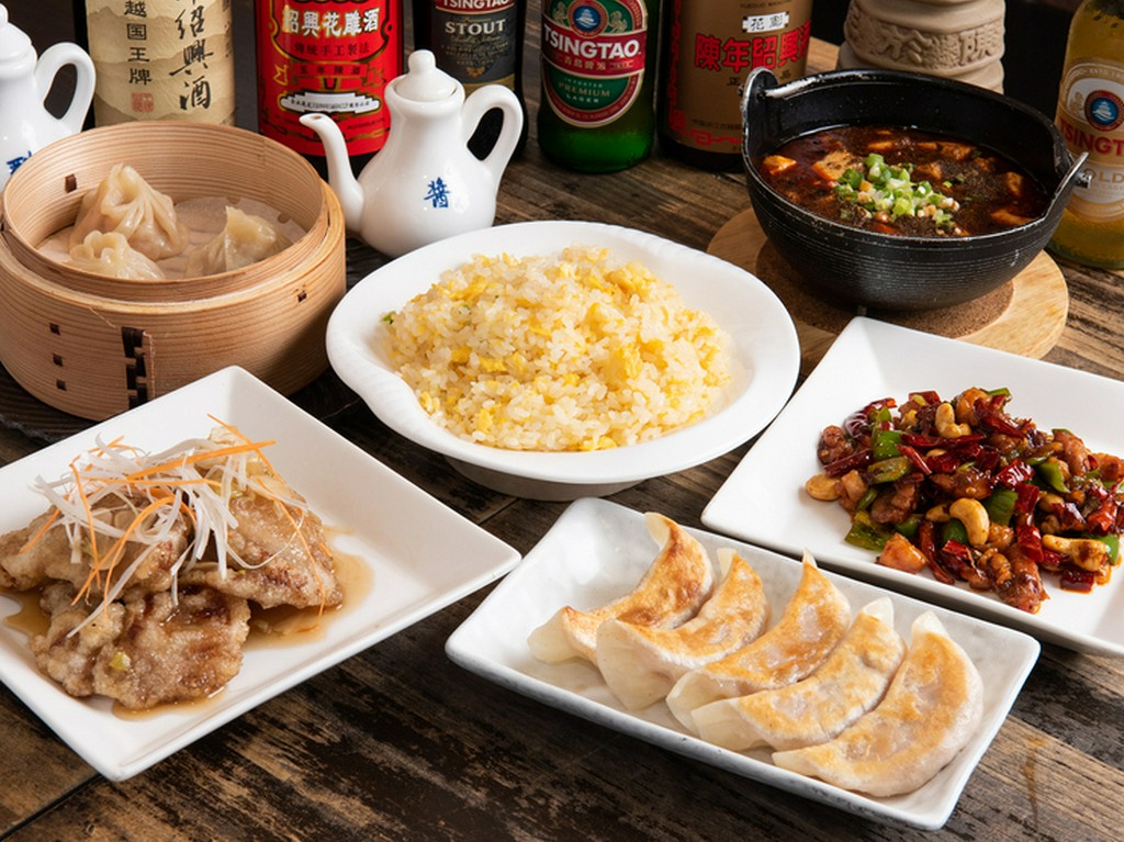 「飲み放題付」「食事のみ」の豊富なコースを設定