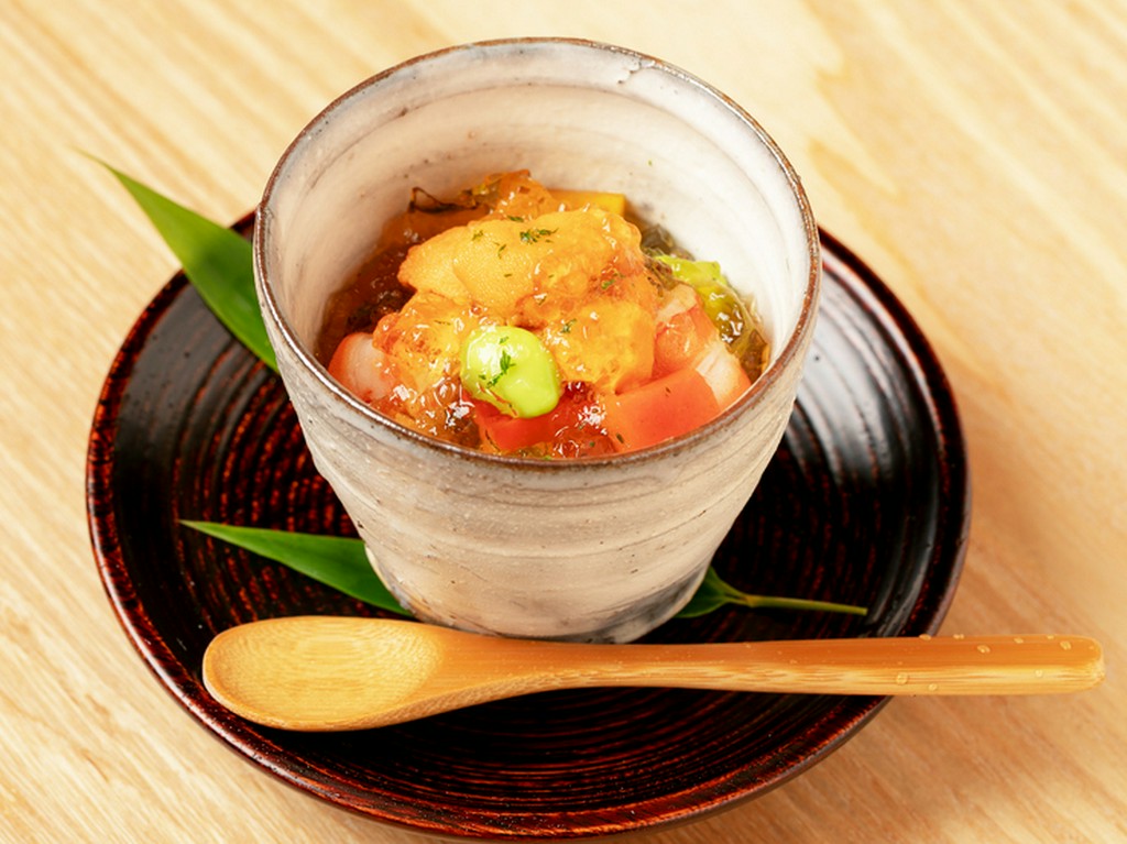 四季折々の心が弾むような旬の料理を、心行くまで味わえる