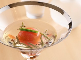 野菜の持つ味わいを生かすため、新鮮なものを全国から仕入れる