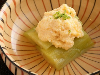 京都ならではの地場産や伝統的な野菜と厳選した新鮮食材