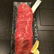 切り立てのタンは、最高。