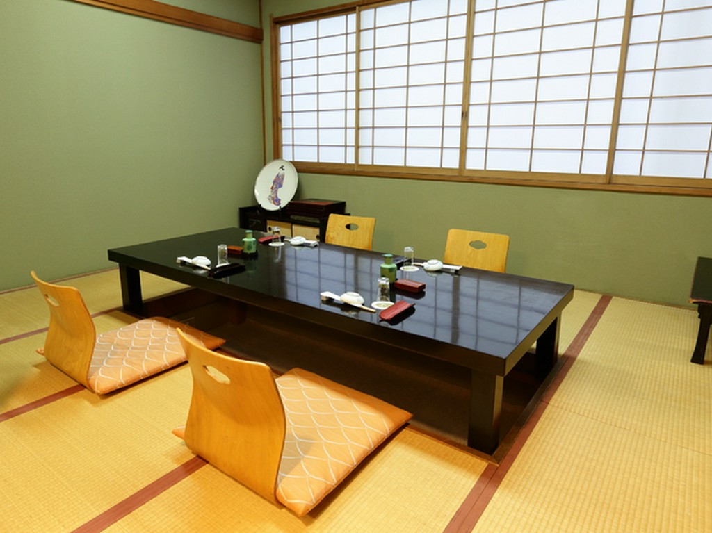 “プライベート空間”を確保できる個室で、思い思いのひと時を