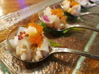 日替わりのパスタとメインが自由に選べるプリフィックススタイルの短めのコースです。
気軽にお食事を楽しみたいときにお勧めです。
