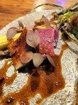 その都度、仕入れにより産地は変わってきますが、その時の肉の状態で一番の火入れをしていきます。おまかせフルコースはご相談いただけれれば＋料金でさまざまに内容を変更致します。