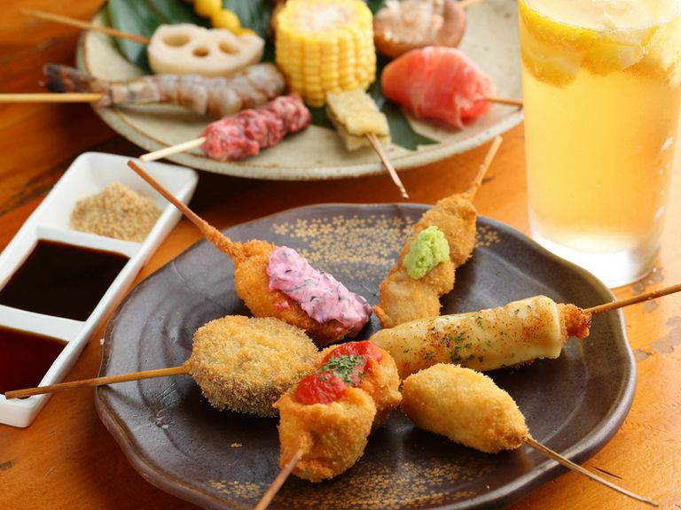 迷ったらこれ! プチプチ『子持コンブ』と旬の味覚を集めた『おまかせ串揚げ6種』