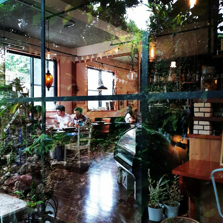 読谷村の隠れ家BAL