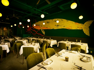 日本にいることを忘れさせる、センスが光るアート空間