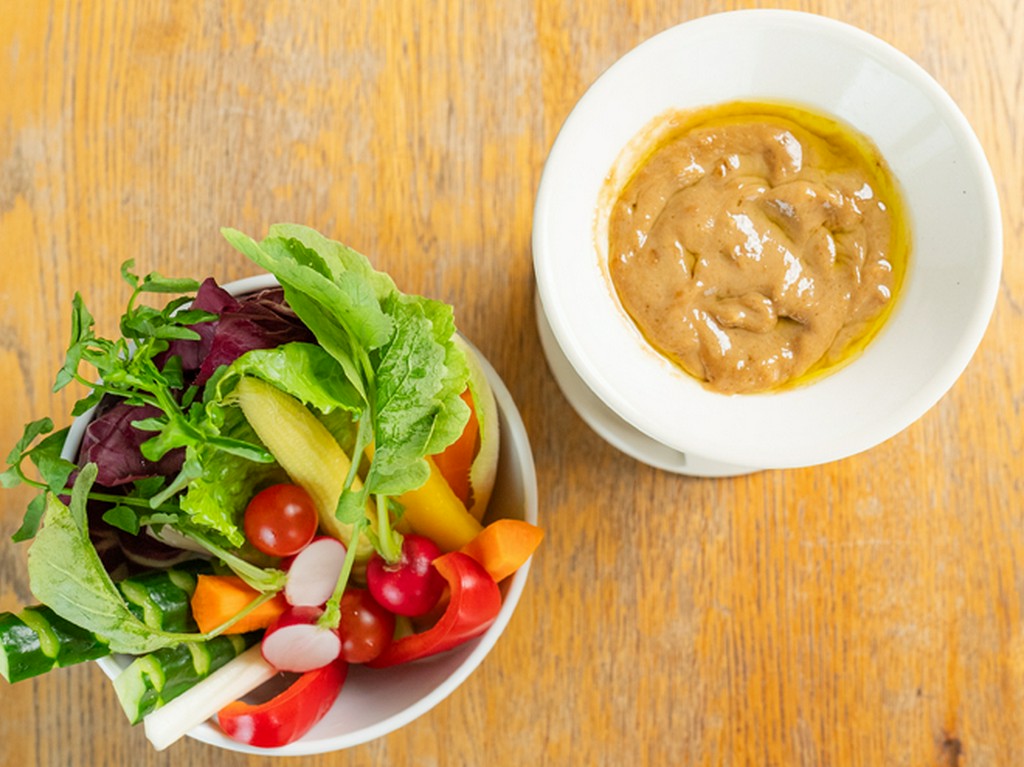 島野菜のバーニャカウダ