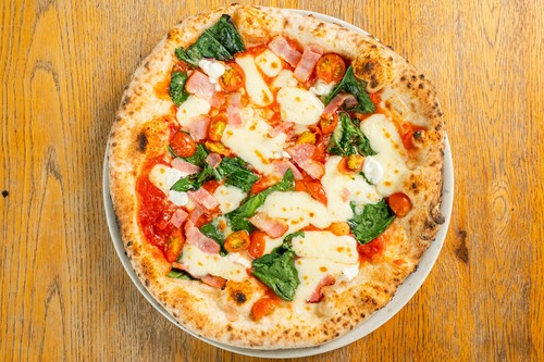 カサノヴァ 【ロースハム、ほうれん草、リコッタチーズ】