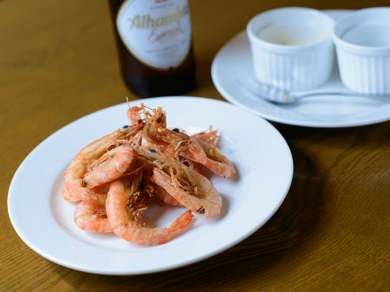 「久米島産車海老」など県産食材を味わうメニューもおすすめ