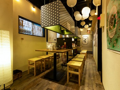 カジュアルながら、ふとしたところにキラリとセンスが光る店内