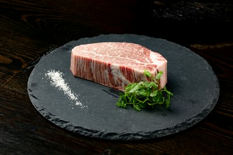 山形牛シャトーブリアン（100g）