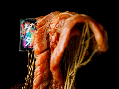 タレの旨みが絶妙な「壺漬けカルビ（ゲタ）」