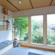 信夫山の豊かな自然に囲まれながらの女子会は、美味しい料理も相まって、会話もいつも以上に弾みます。綺麗な景色を眺めながら、いつもと違ったのんびりとした女子会をしてみませんか。