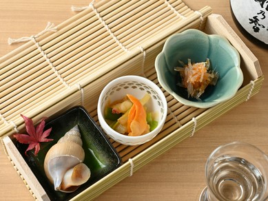 目利きで選ぶ旬の貝を刺身や逸品料理で味わえる貝料理専門店