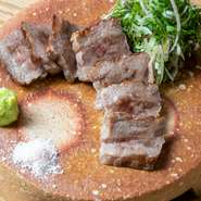 シンプルに、肉の味わいを堪能する『 茨城県常陸牛焼き』