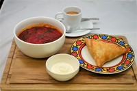 "Borscht" with beef "Samsa"(Russian・Uzbek)
コーヒーor紅茶orオレンジジュース