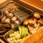 四季折々の厳選食材を使用した上質な天ぷらを堪能できる16500(税・サ込）コース