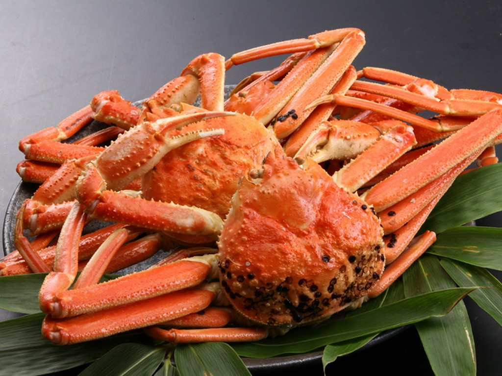  冬季限定！蒸しても、炭火焼きにしても絶品『蟹』