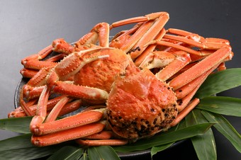  冬季限定！蒸しても、炭火焼きにしても絶品『蟹』