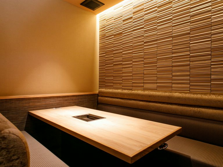 さまざまなシーンに対応してくれる、ラグジュアリーな焼肉店