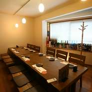 貸し切りで宴会が楽しめる、2階のプライベート空間