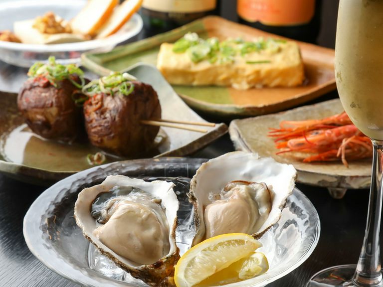 北海道仙鳳趾産のカキを中心に、新鮮な食材を使用