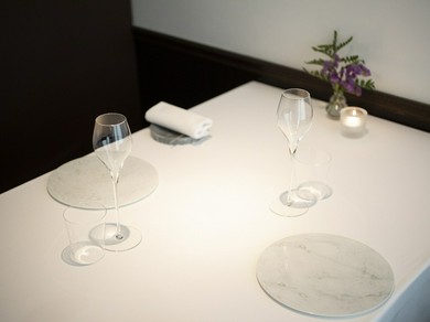 接待や会食、記念日デートにも利用したいプライベートルーム