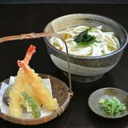 えび二尾・白身・野菜三品付き
