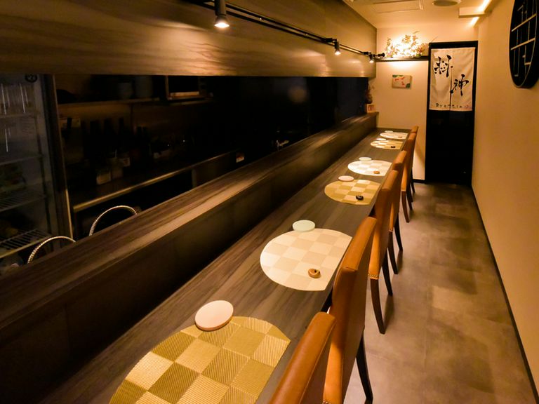 カウンター席